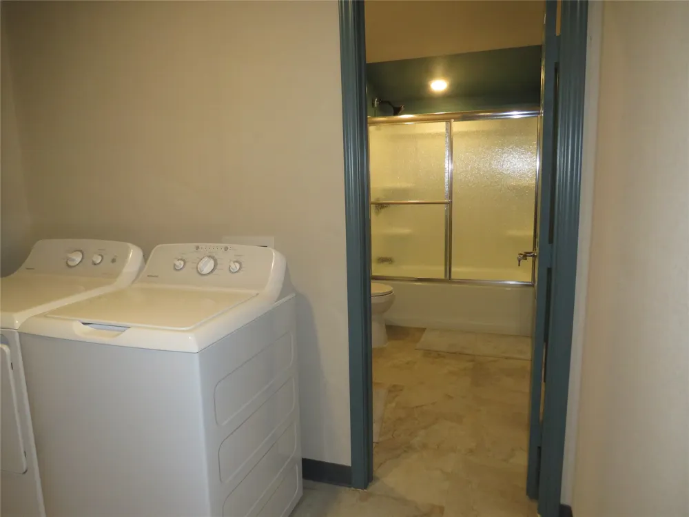 12069 Joyce Lane #8 Roanoke, TX 76262