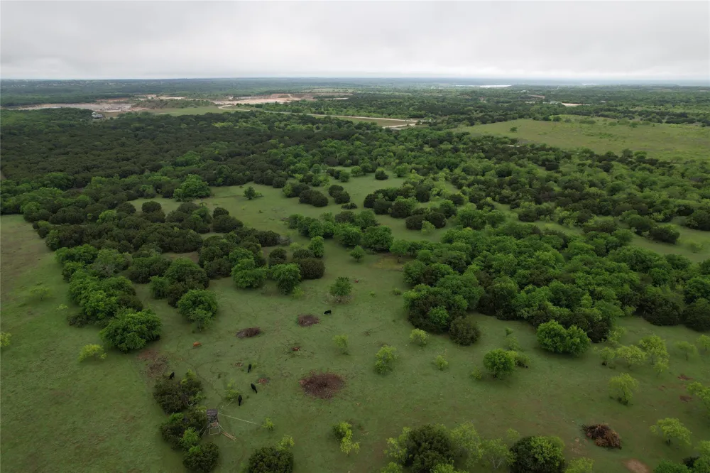 HCR-1104 Loop Blum, TX 76627