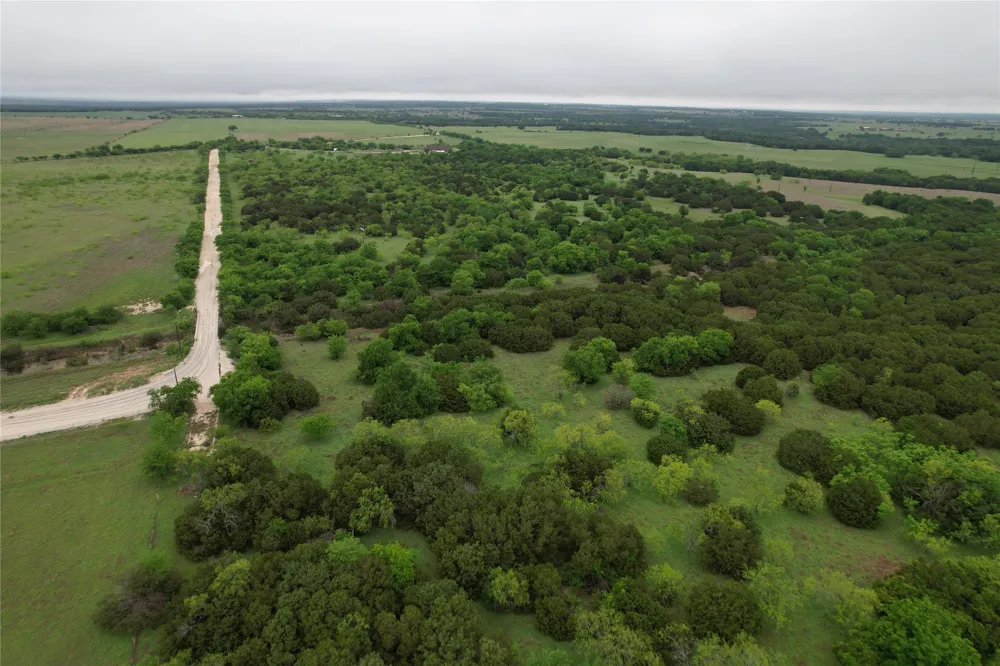HCR-1104 Loop Blum, TX 76627