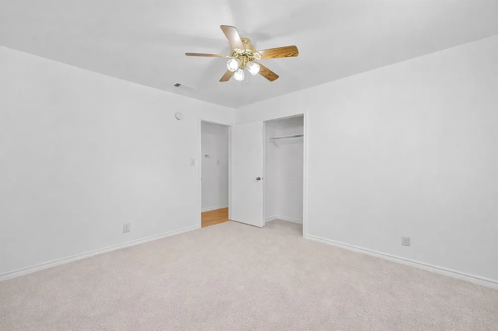 214 Wildflower Drive Gun Barrel City, TX 75156
