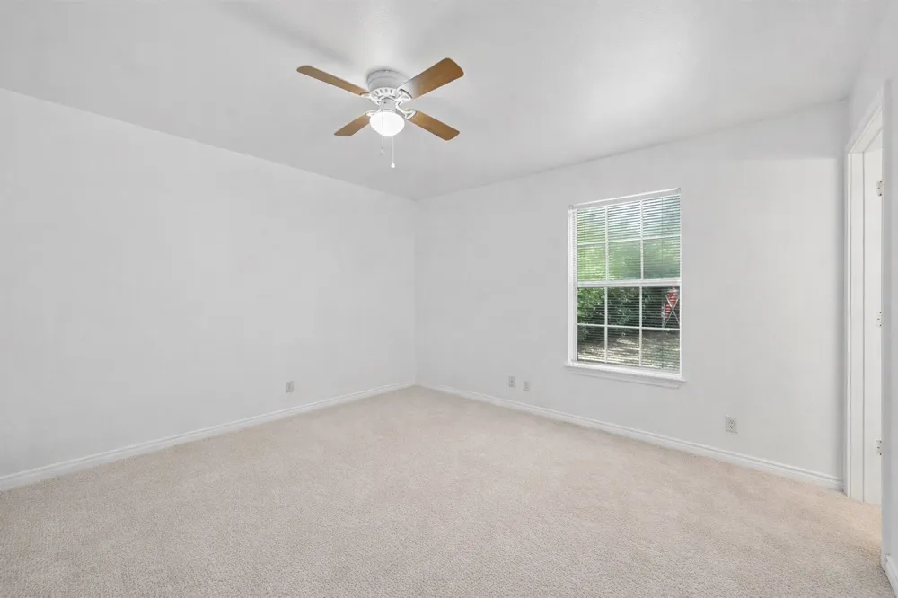 214 Wildflower Drive Gun Barrel City, TX 75156