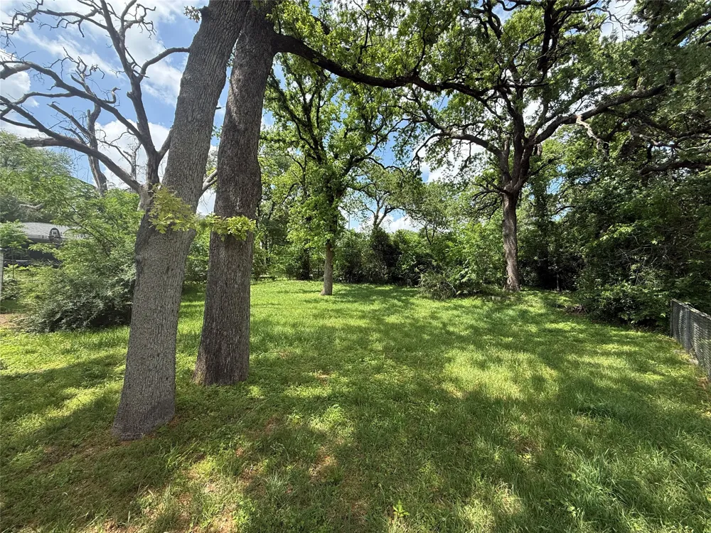 5408 Sam Calloway Road River Oaks, TX 76114