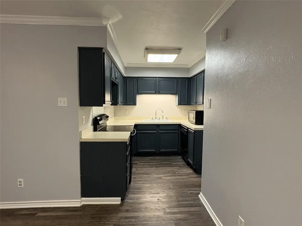 5902 Marvin Loving Drive #204 Garland, TX 75043