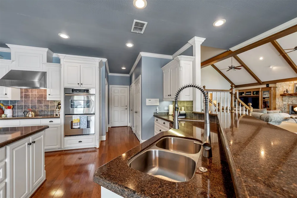 1249 Hideaway Lane W Hideaway, TX 75771