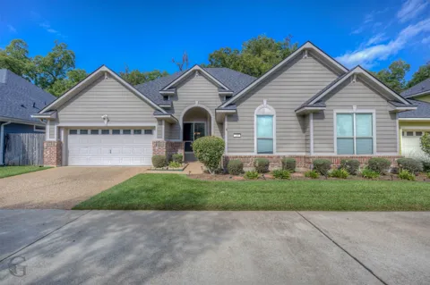 260 Eagle Bend Way