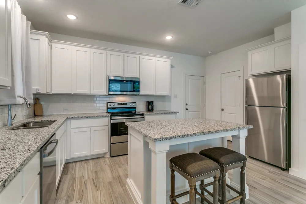 326 Oakbend Drive #16 Lewisville, TX 75067