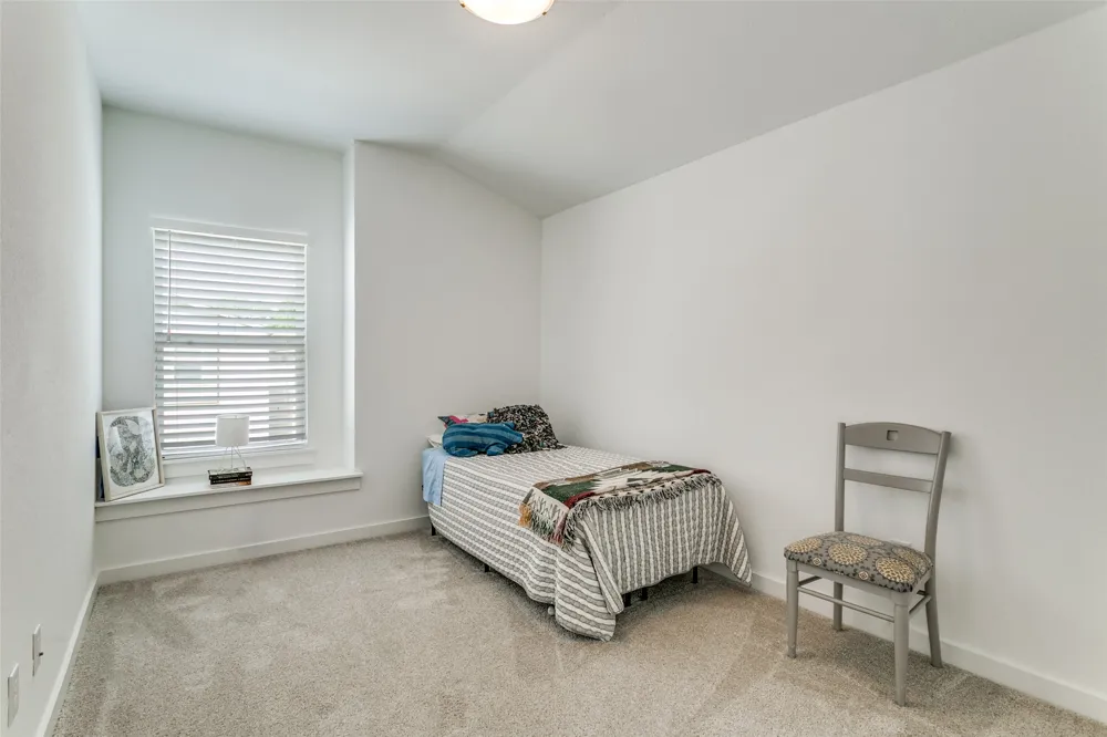 326 Oakbend Drive #16 Lewisville, TX 75067
