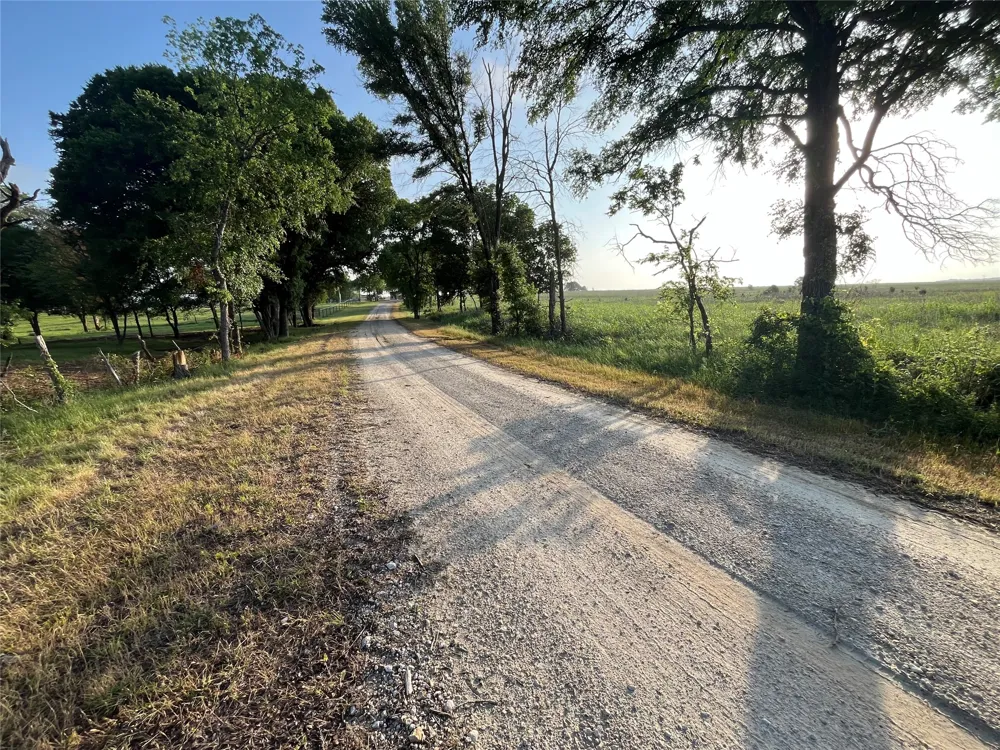 15 LCR 219 Coolidge, TX 76635