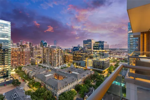 2300 WOLF STREET #18A