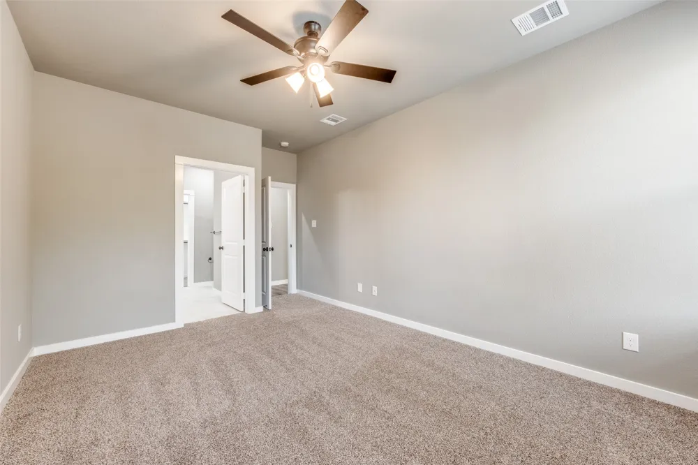 706 Turner Street Wolfe City, TX 75496