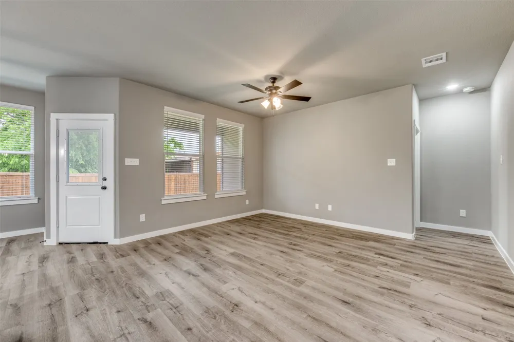 706 Turner Street Wolfe City, TX 75496