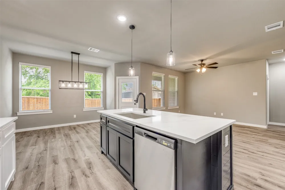 706 Turner Street Wolfe City, TX 75496