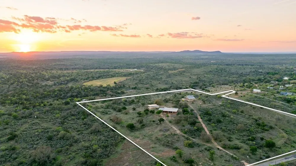 1407 County Road 311 Horseshoe Bay, TX 78657