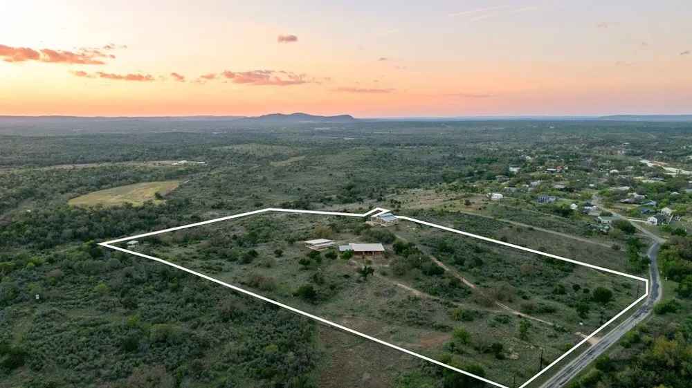 1407 County Road 311 Horseshoe Bay, TX 78657