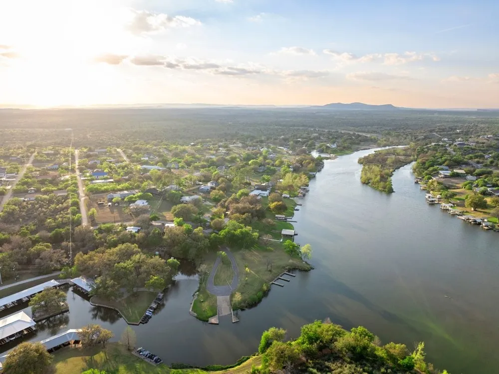 1407 County Road 311 Horseshoe Bay, TX 78657