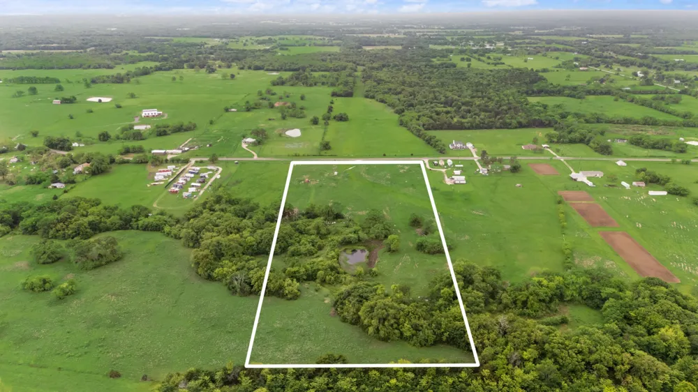 8248 Farm Road 2653 S Cumby, TX 75453