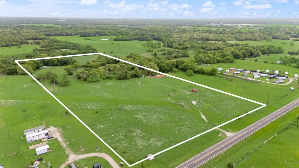 8248 Farm Road 2653 S Cumby, TX 75453