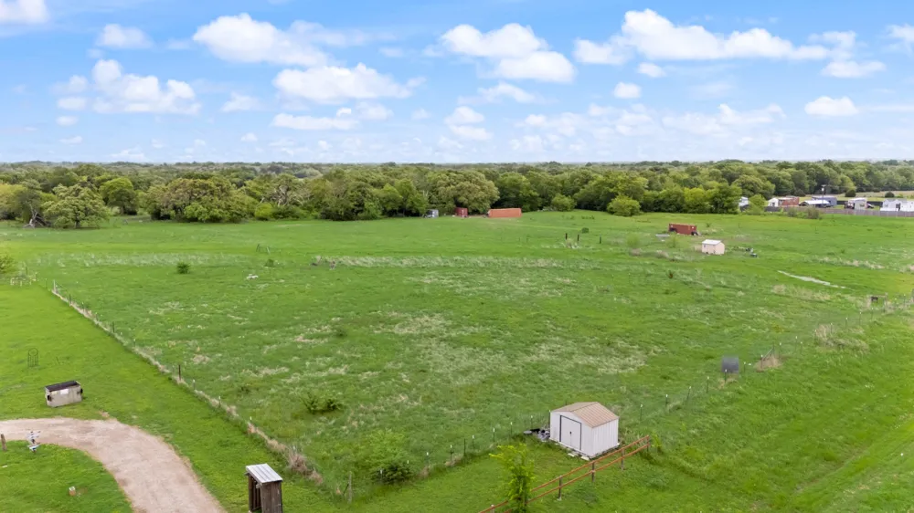8248 Farm Road 2653 S Cumby, TX 75453