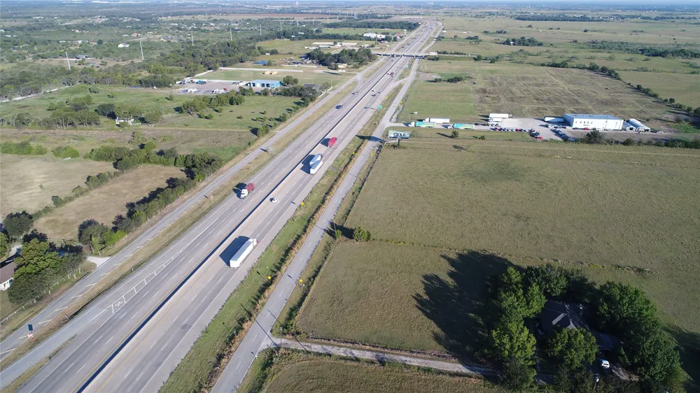 S I 45 S Rice, TX 75155