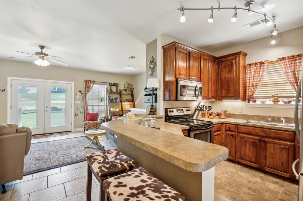 268 Private Road 1758 Chico, TX 76431