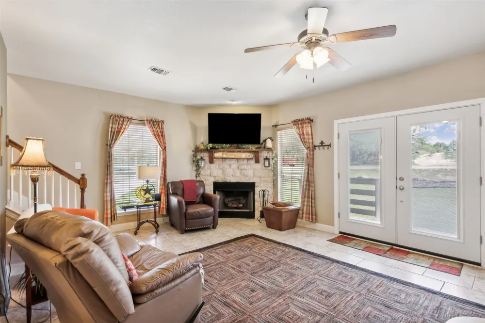 268 Private Road 1758 Chico, TX 76431