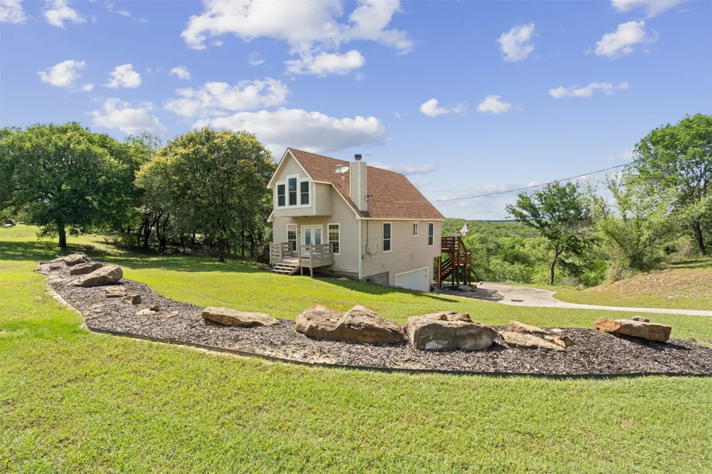 268 Private Road 1758 Chico, TX 76431