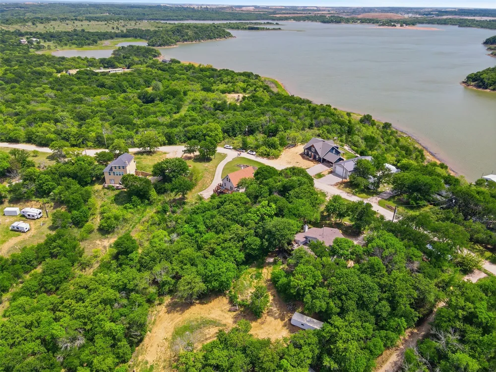 268 Private Road 1758 Chico, TX 76431