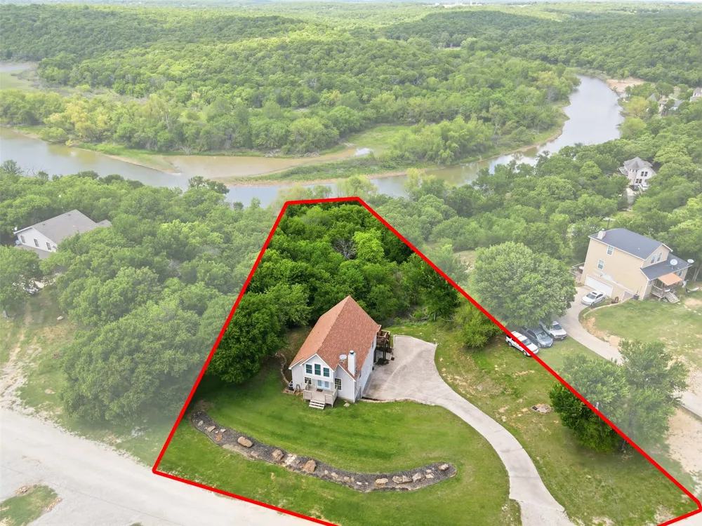 268 Private Road 1758 Chico, TX 76431
