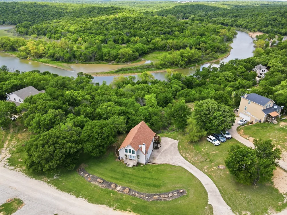 268 Private Road 1758 Chico, TX 76431
