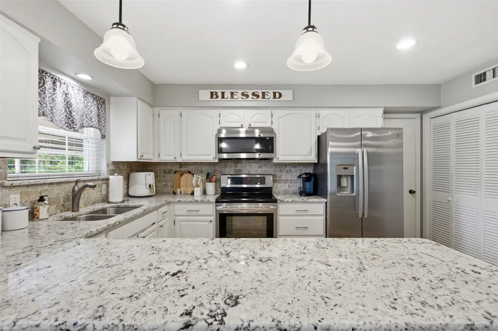 5852 Marina Drive #21 Garland, TX 75043