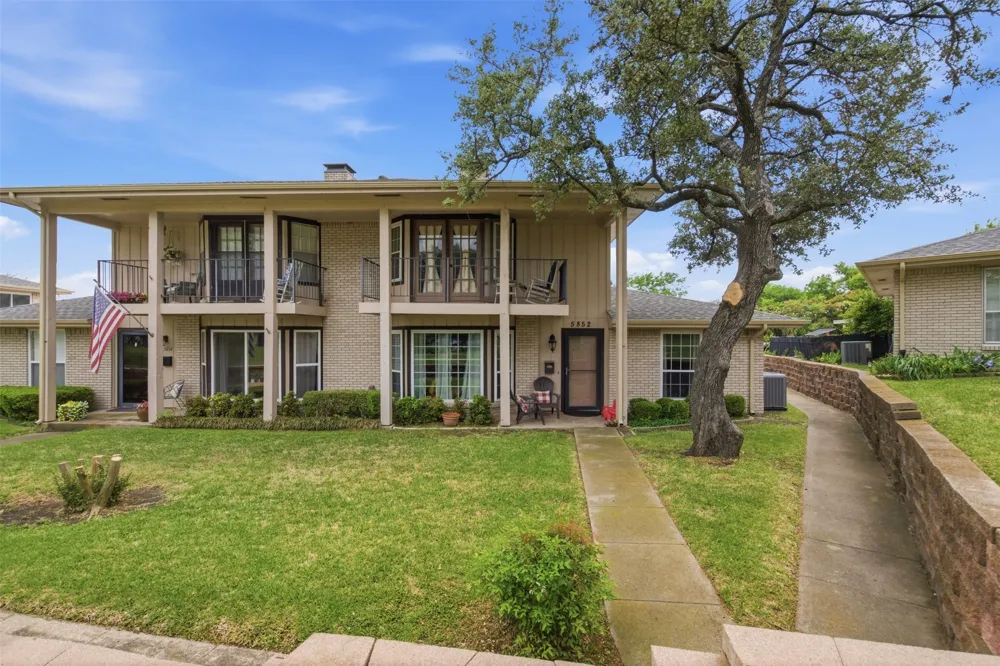 5852 Marina Drive #21 Garland, TX 75043