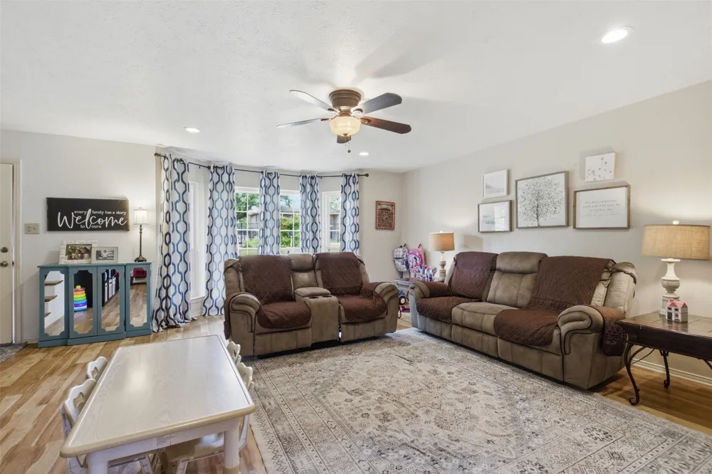 5852 Marina Drive #21 Garland, TX 75043