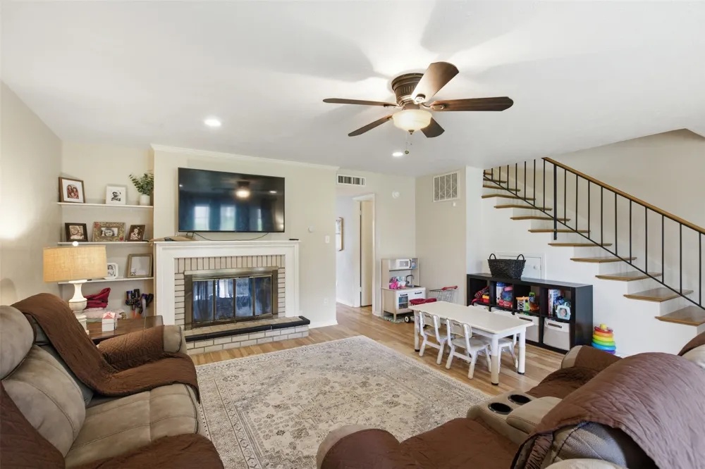5852 Marina Drive #21 Garland, TX 75043