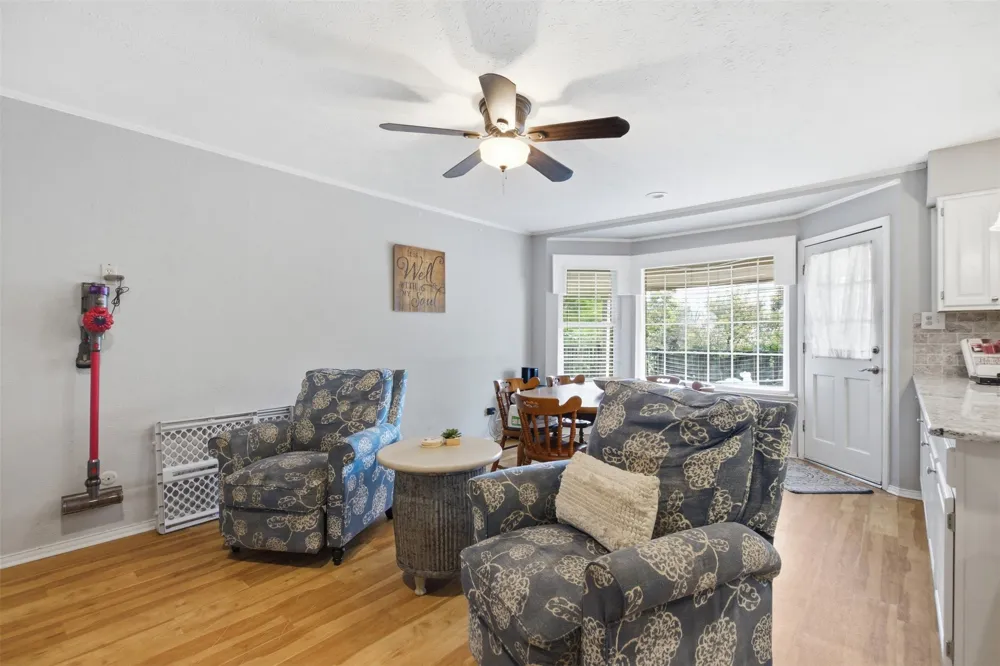 5852 Marina Drive #21 Garland, TX 75043