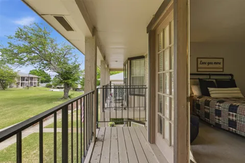 5852 Marina Drive #21