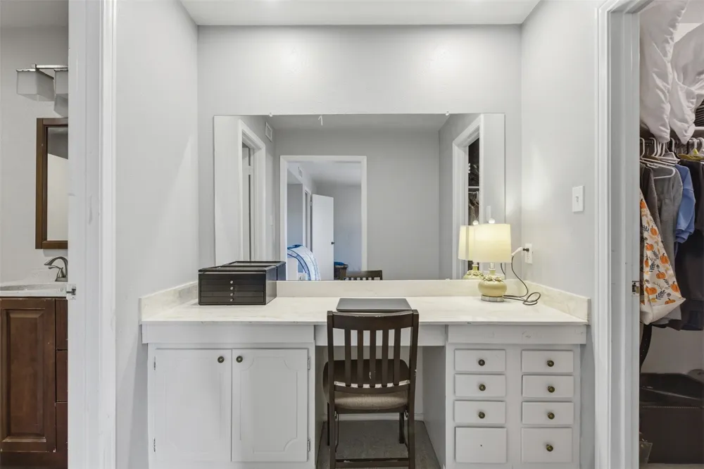 5852 Marina Drive #21 Garland, TX 75043