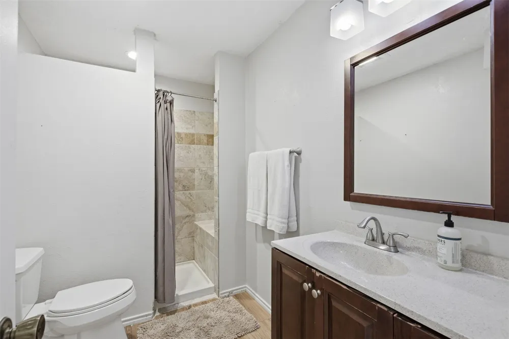 5852 Marina Drive #21 Garland, TX 75043