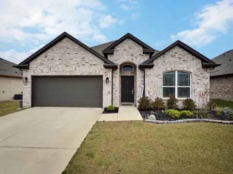 1212 Anderson Drive