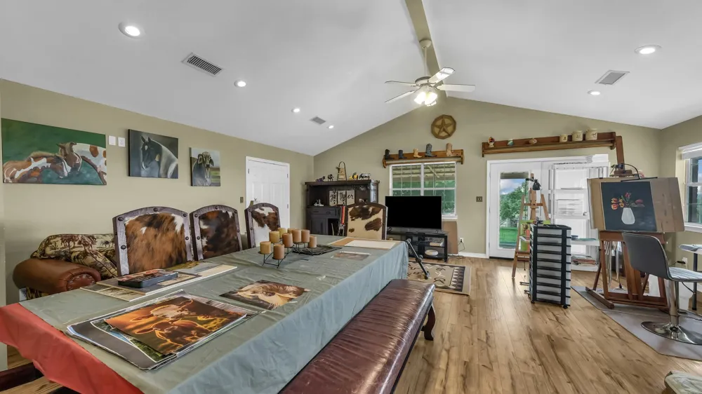 303 Private Road 3365 Boyd, TX 76023