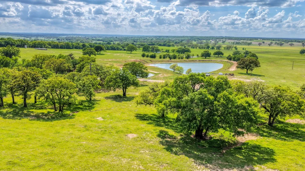 303 Private Road 3365 Boyd, TX 76023
