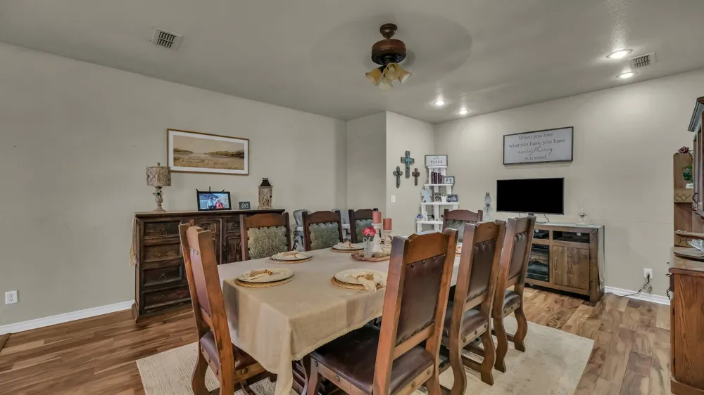 303 Private Road 3365 Boyd, TX 76023