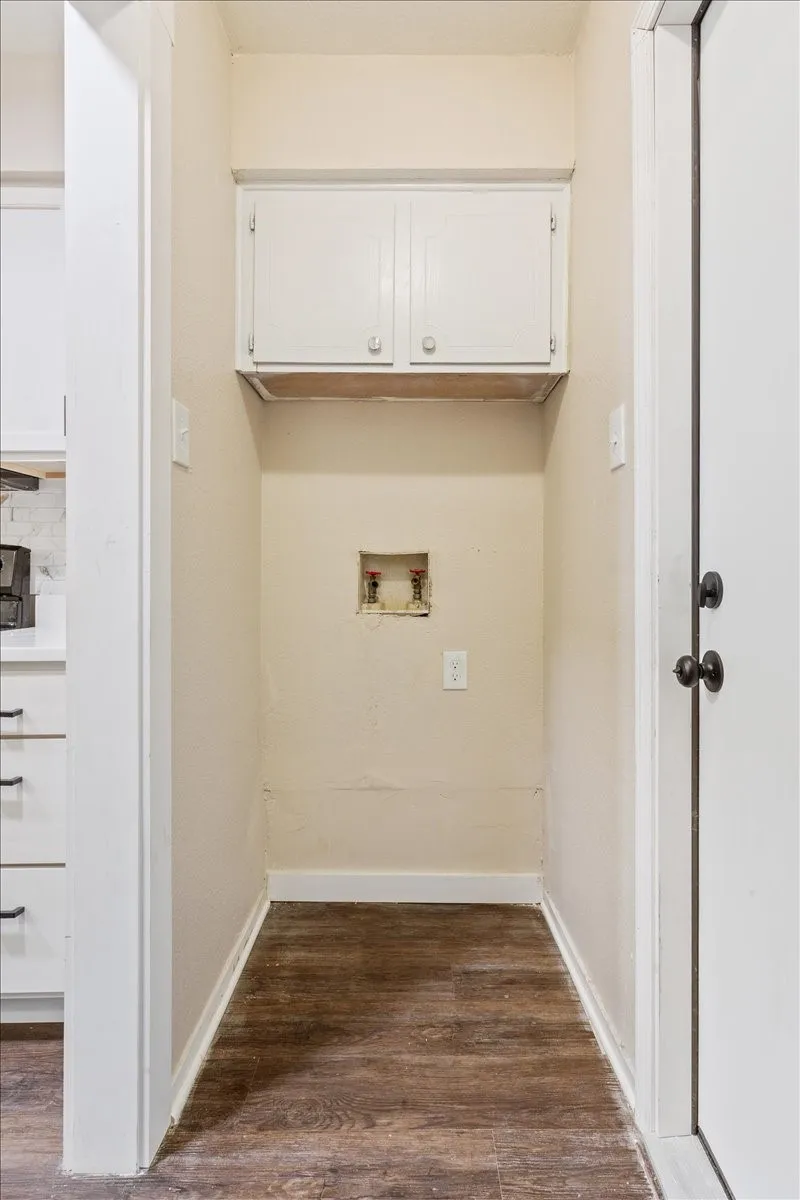 329 Applewood Lane Hewitt, TX 76643