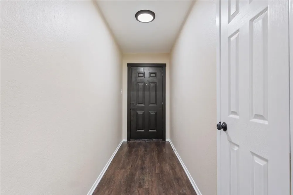329 Applewood Lane Hewitt, TX 76643