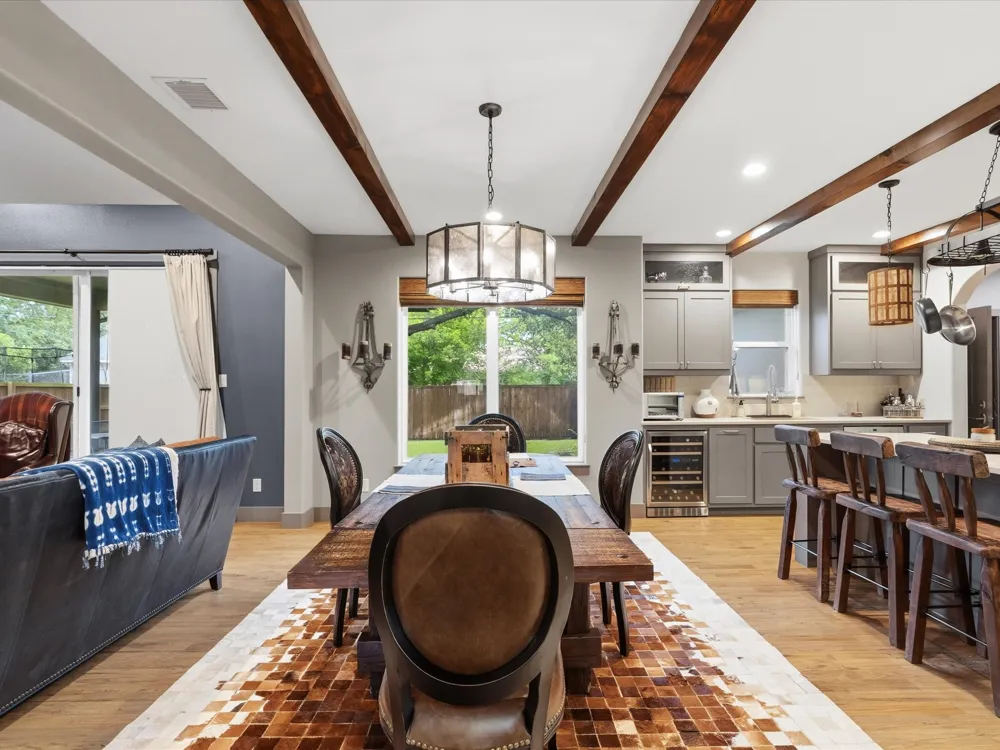 2965 Eric Lane Farmers Branch, TX 75234