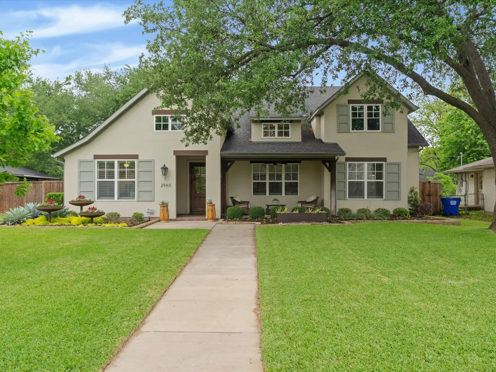 2965 Eric Lane Farmers Branch, TX 75234