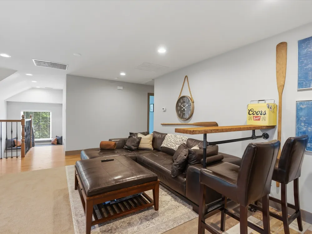 2965 Eric Lane Farmers Branch, TX 75234