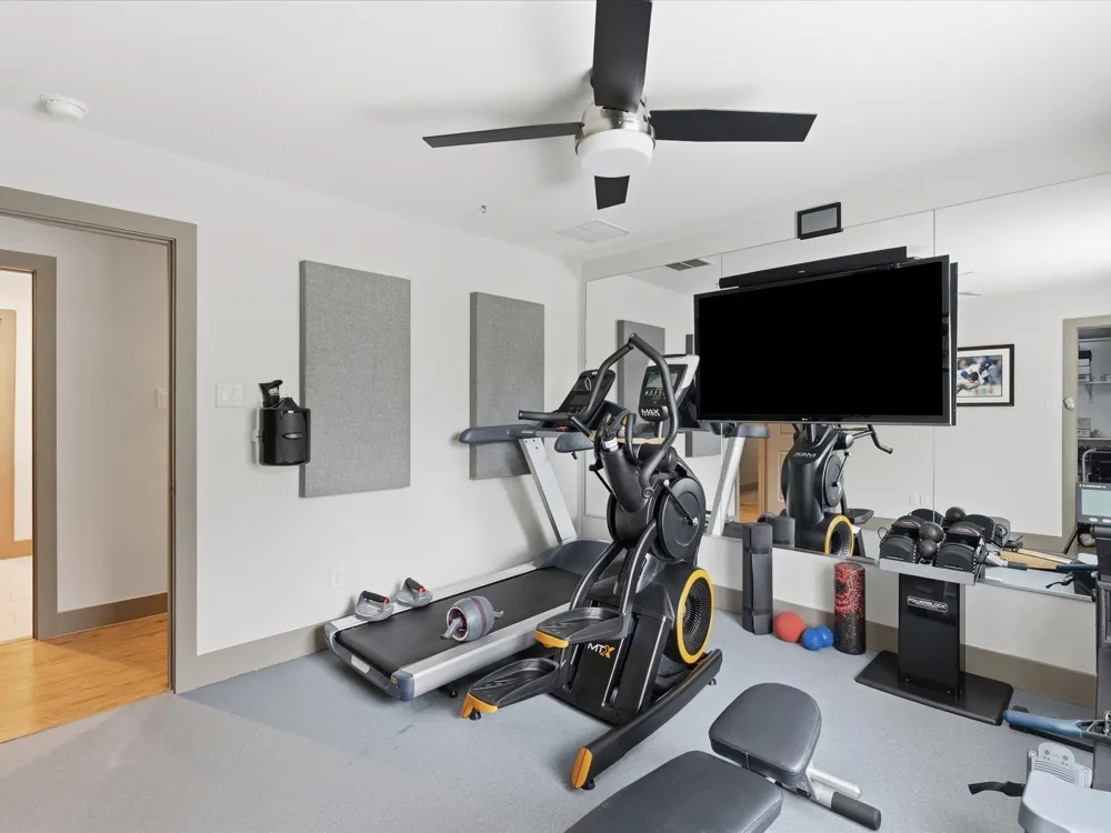 2965 Eric Lane Farmers Branch, TX 75234
