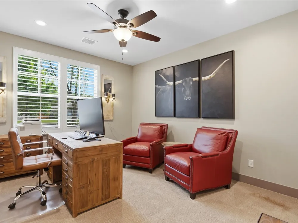 2965 Eric Lane Farmers Branch, TX 75234