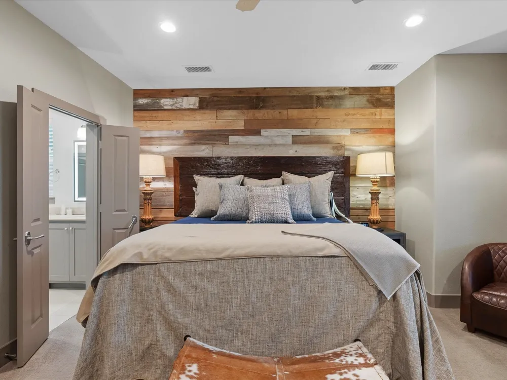 2965 Eric Lane Farmers Branch, TX 75234