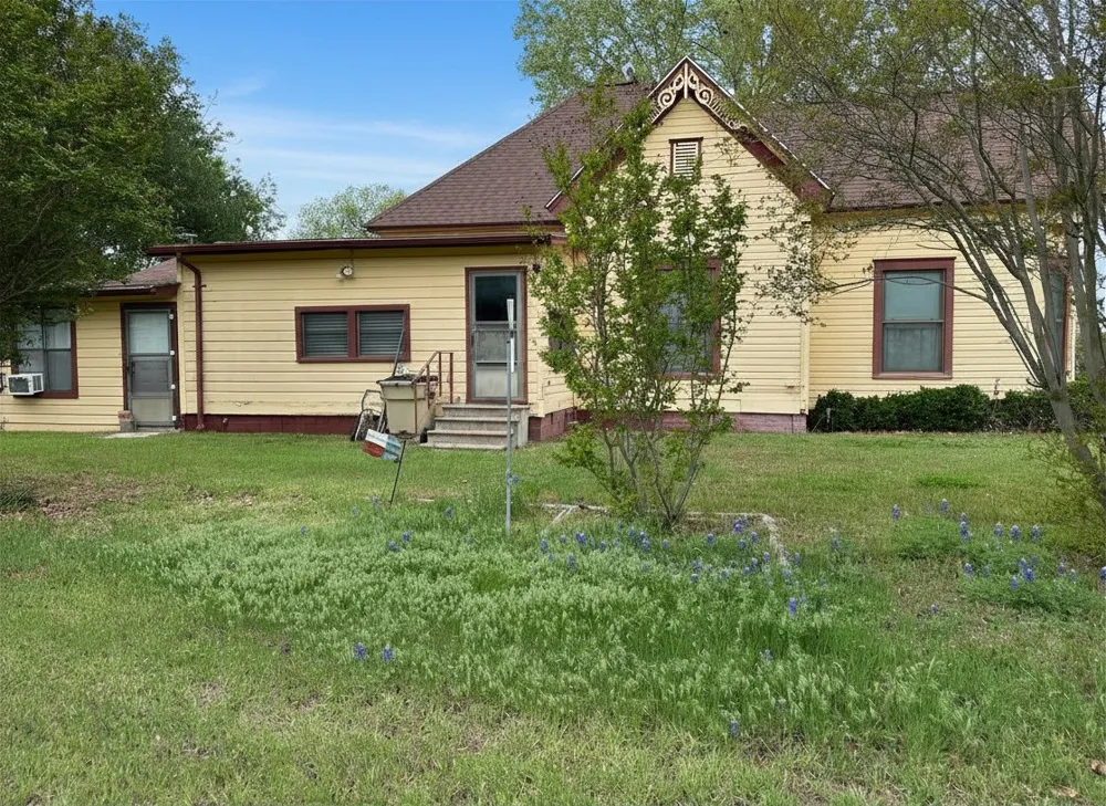 300 S Miller Street Rising Star, TX 76471